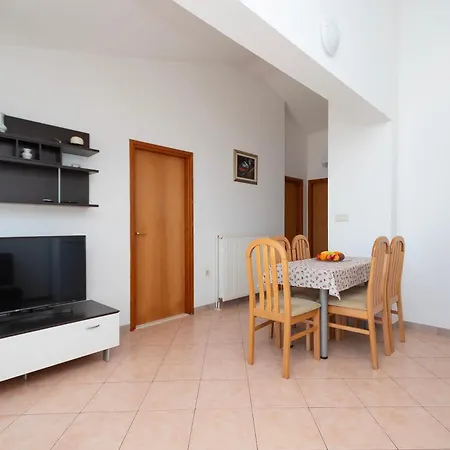 Apartments More Apartment Duce